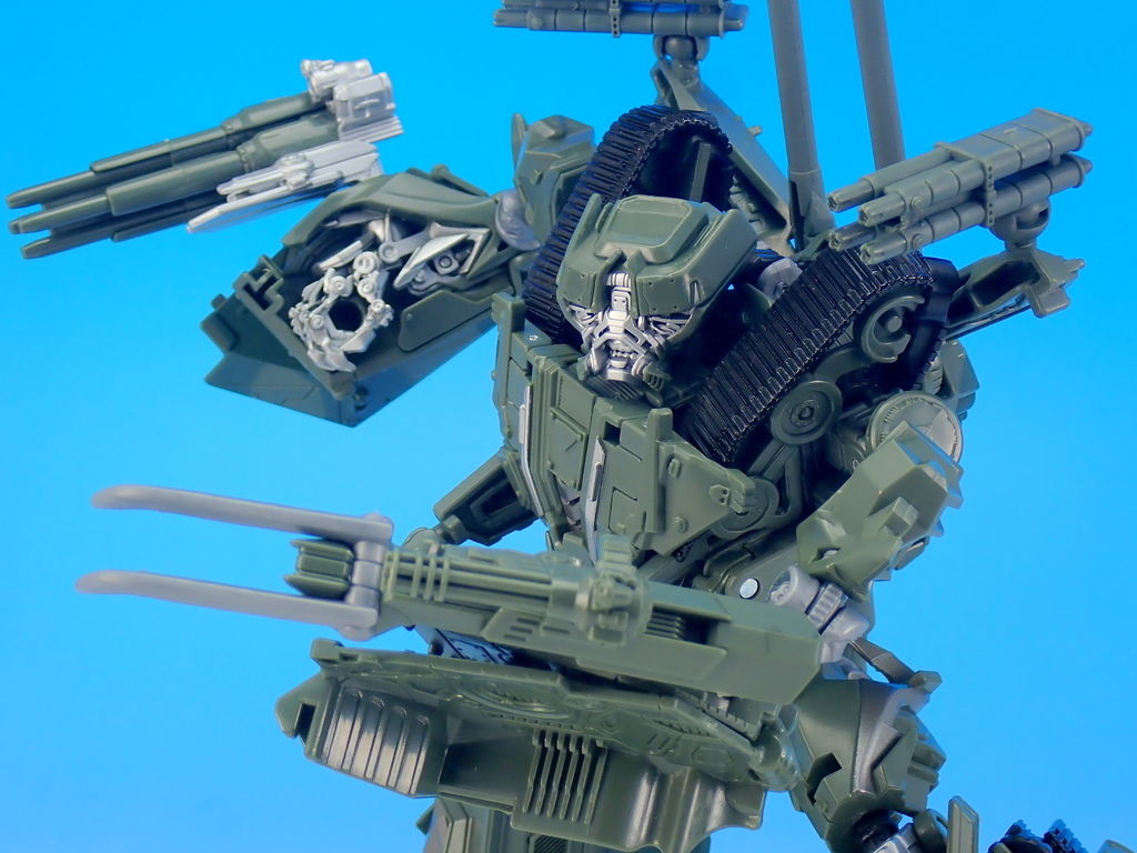 トランスフォーマーSS-12 ブロウル SS-12 ブロウル で遊ぶ - YOの玩具箱