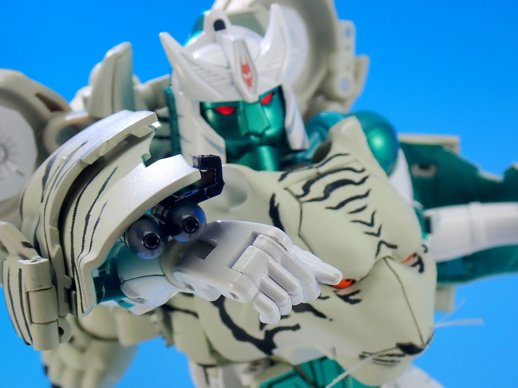 MP-50 タイガトロン (ビーストウォーズ) で遊ぶ - YOの玩具箱