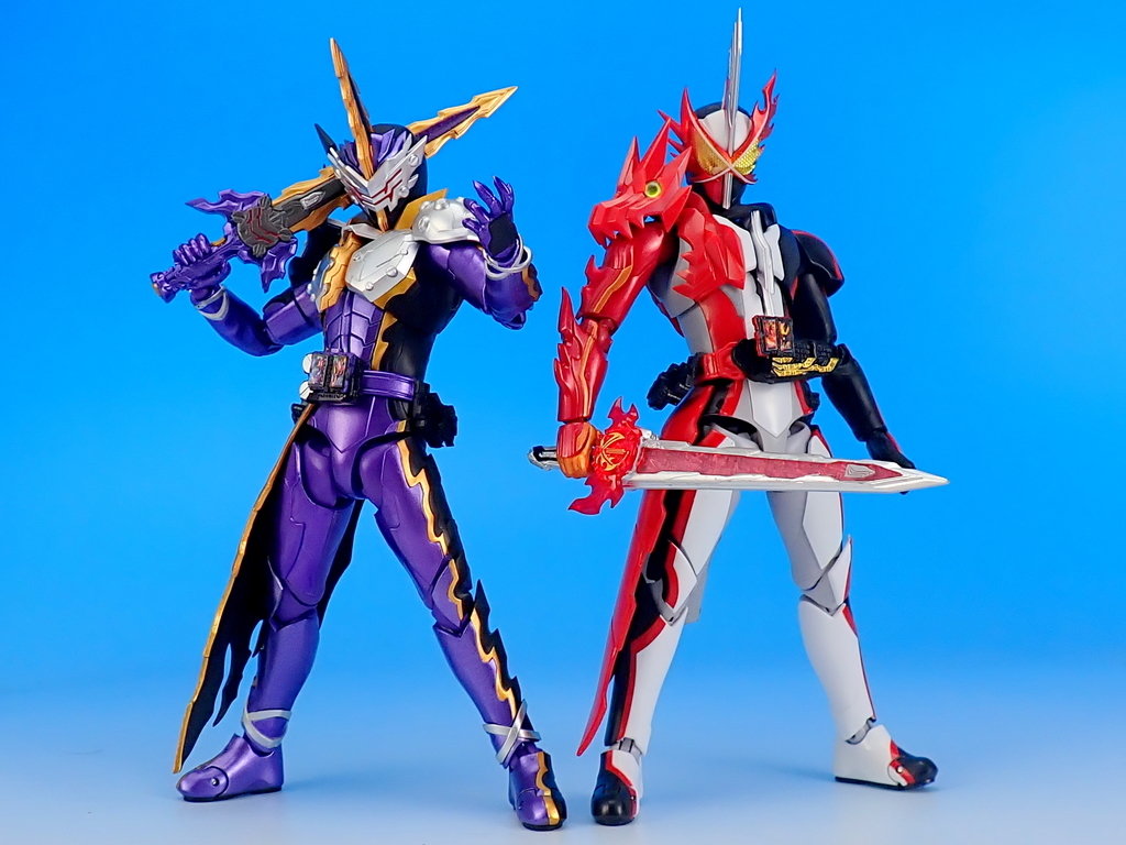 S.H.Figuarts 仮面ライダーカリバー ジャアクドラゴン 到着 - YOの玩具箱