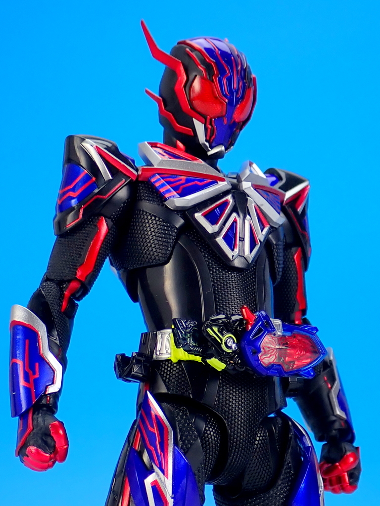 SHフィギュアーツ 仮面ライダーエデン で遊ぶ - YOの玩具箱