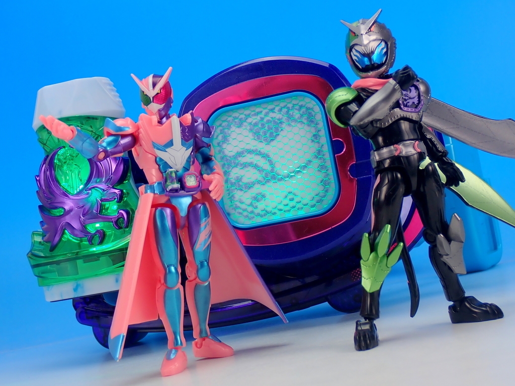 札付き♥️ヒューミリス✕ラウイ♥️変異？ Transform into a rhythm game rider! LVUR 06 DX Beat Gamer & Kamen