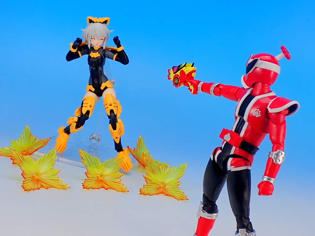 S.H.Figuarts ドンモモタロウ で遊ぶ - YOの玩具箱