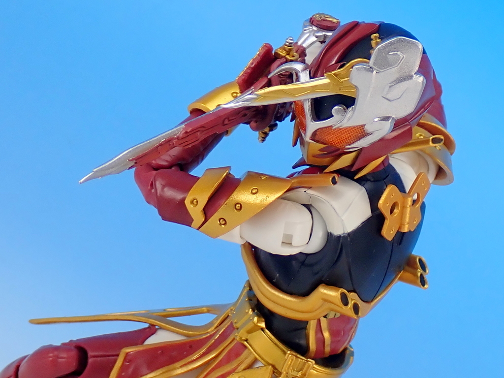 S.H.Figuarts 仮面ライダーサーベラ 昆虫大百科 で遊ぶ - YOの玩具箱