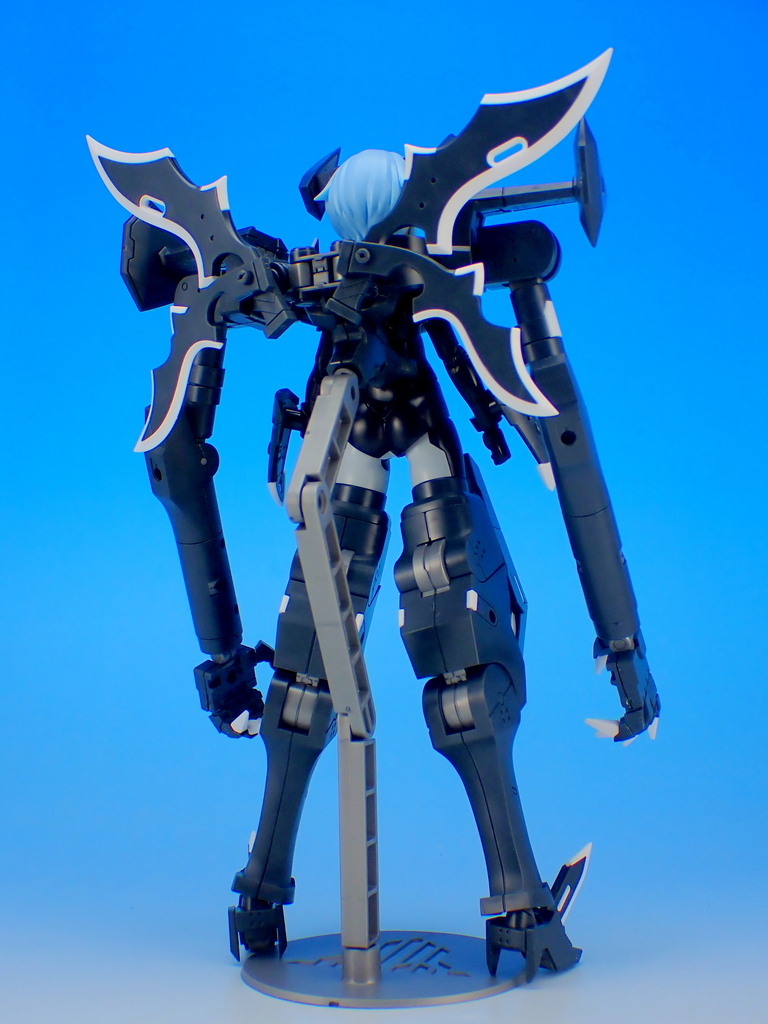 メガミデバイス 武装神姫 悪魔型 ストラーフ を作る その1 - YO