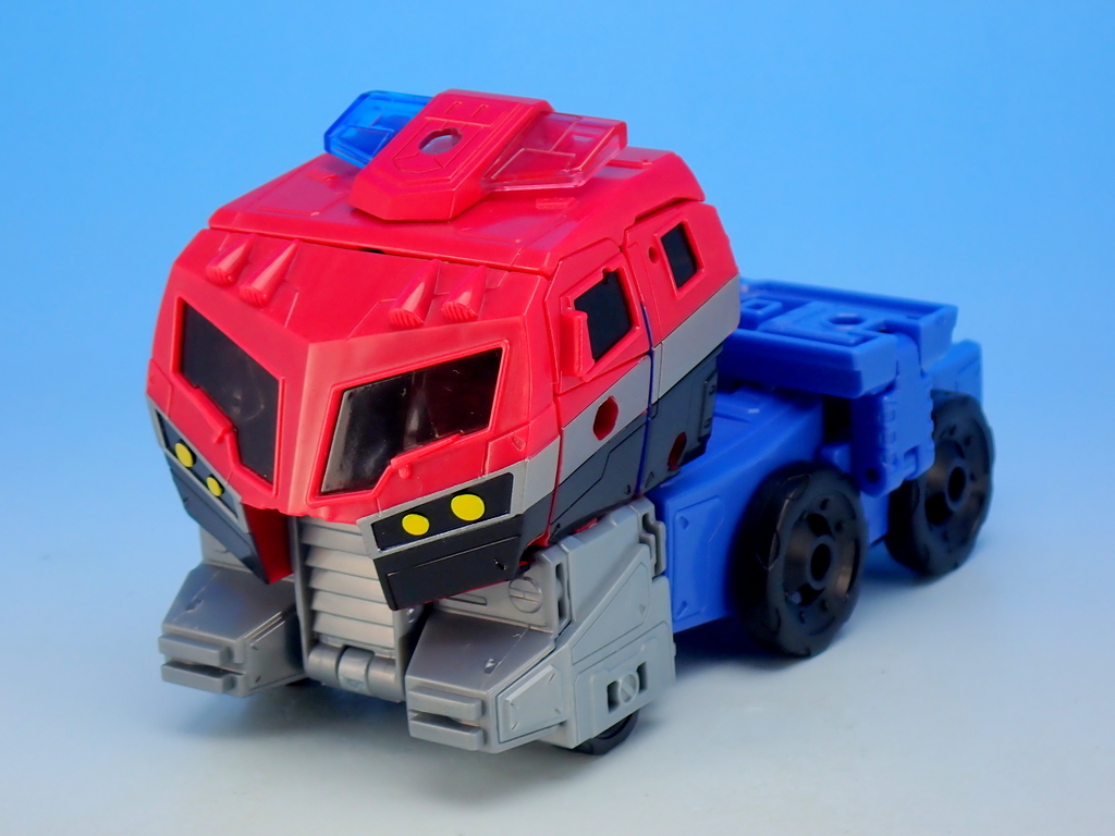 トランスフォーマー レガシー TL-63 オプティマスプライム（アニメ