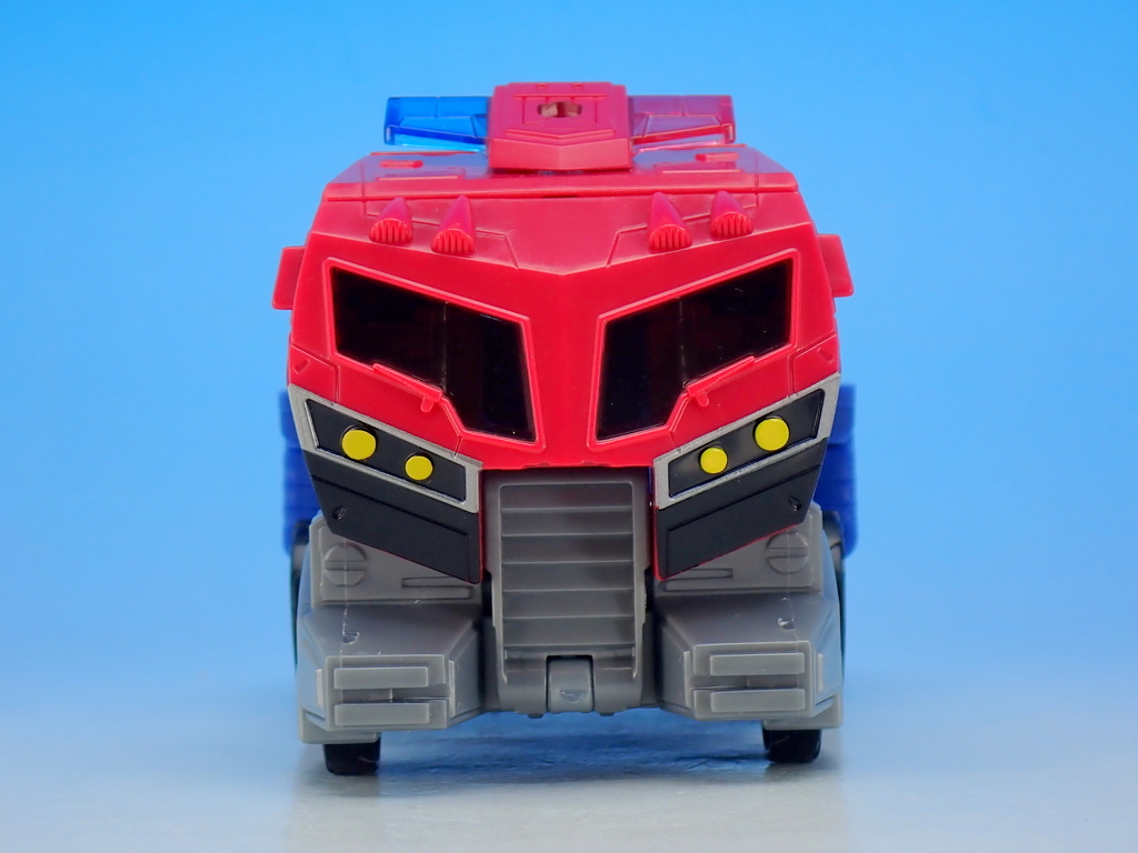 トランスフォーマー レガシー TL-63 オプティマスプライム（アニメ