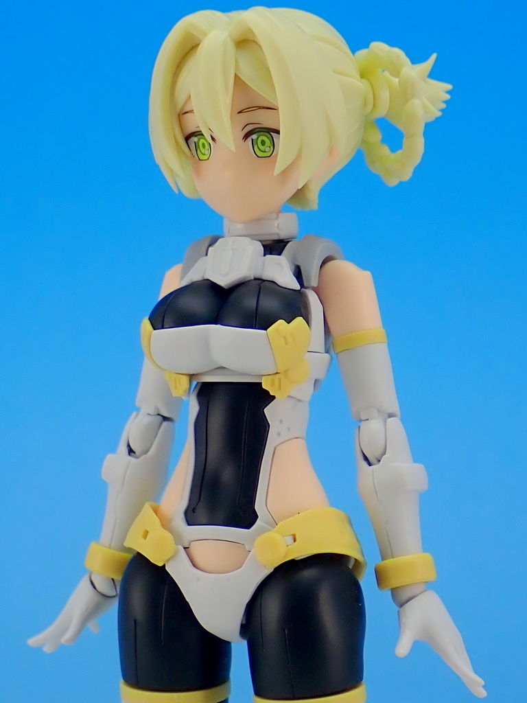 30MS ユフィア&ボディーパーツ水着二種&手足 Amazon | 30MS SIS-F00 ユフィア[カラーA] 色分け済みプラモデル