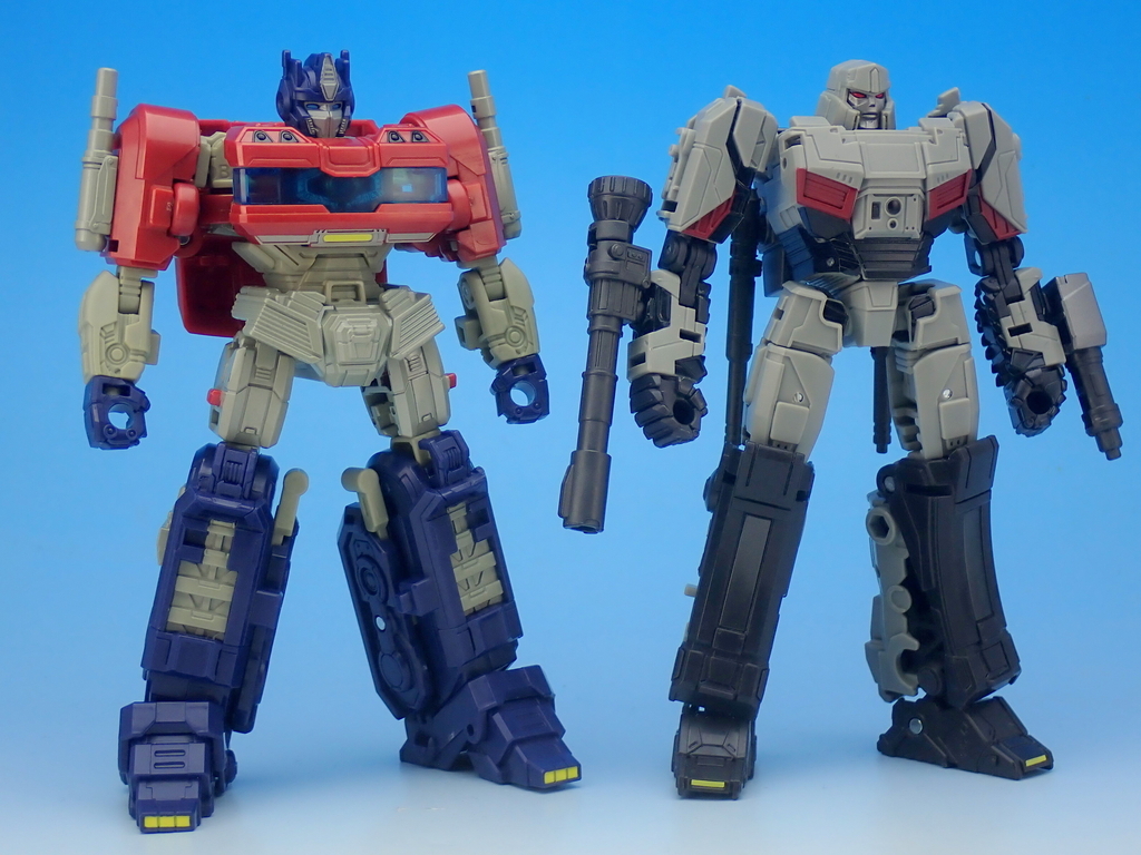 トランスフォーマー/ONE SS 134 138オプティマス　メガトロン SS-138 メガトロン｜トランスフォーマーオフィシャルサイト