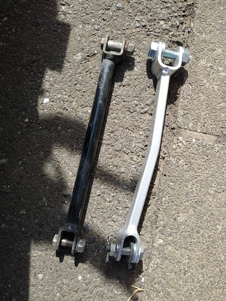 GS400トルクロッド