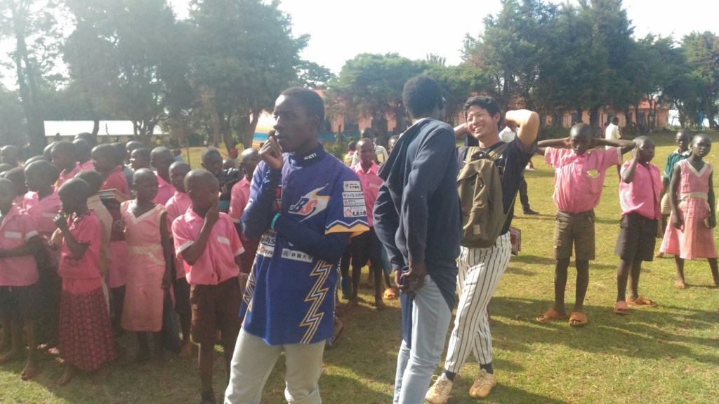f:id:UgandaBaseball2nd:20170330054040j:plain f:id:UgandaBaseball2nd:20170330054040j:plain
