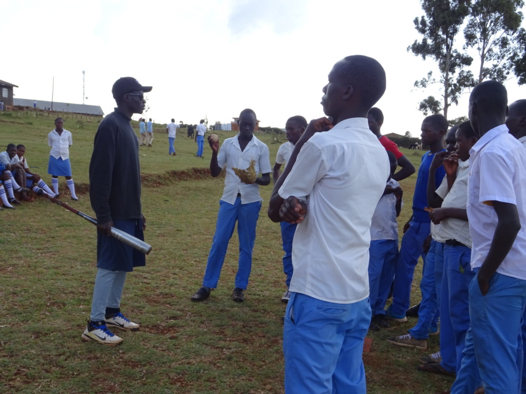 f:id:UgandaBaseball2nd:20170401030136j:plain f:id:UgandaBaseball2nd:20170401030136j:plain
