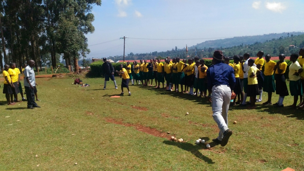 f:id:UgandaBaseball2nd:20170401030323j:plain f:id:UgandaBaseball2nd:20170401030323j:plain