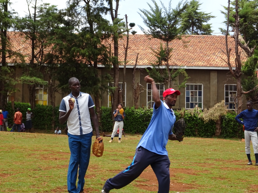 f:id:UgandaBaseball2nd:20170401031437j:plain f:id:UgandaBaseball2nd:20170401031437j:plain