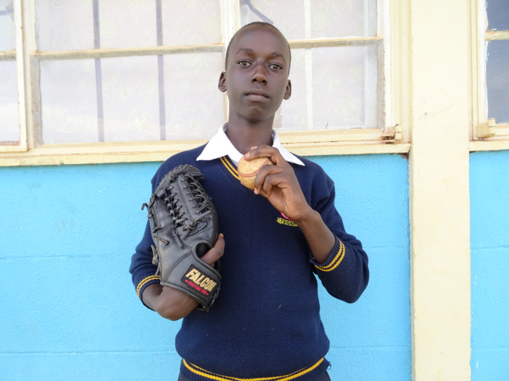 f:id:UgandaBaseball2nd:20170421203616j:plain f:id:UgandaBaseball2nd:20170421203616j:plain