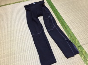 女性にもおすすめのレーサーパンツ
