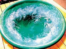 ペンションプリンス：スクリュー風呂