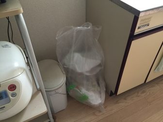 ミニマリストゴミ箱