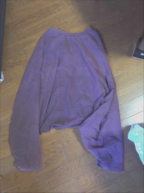 マタニティー向けではないサルエル