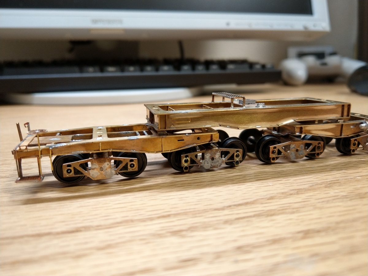 ワールド工芸のシキ800（改良前）を作る (1) - Underber_Yuba