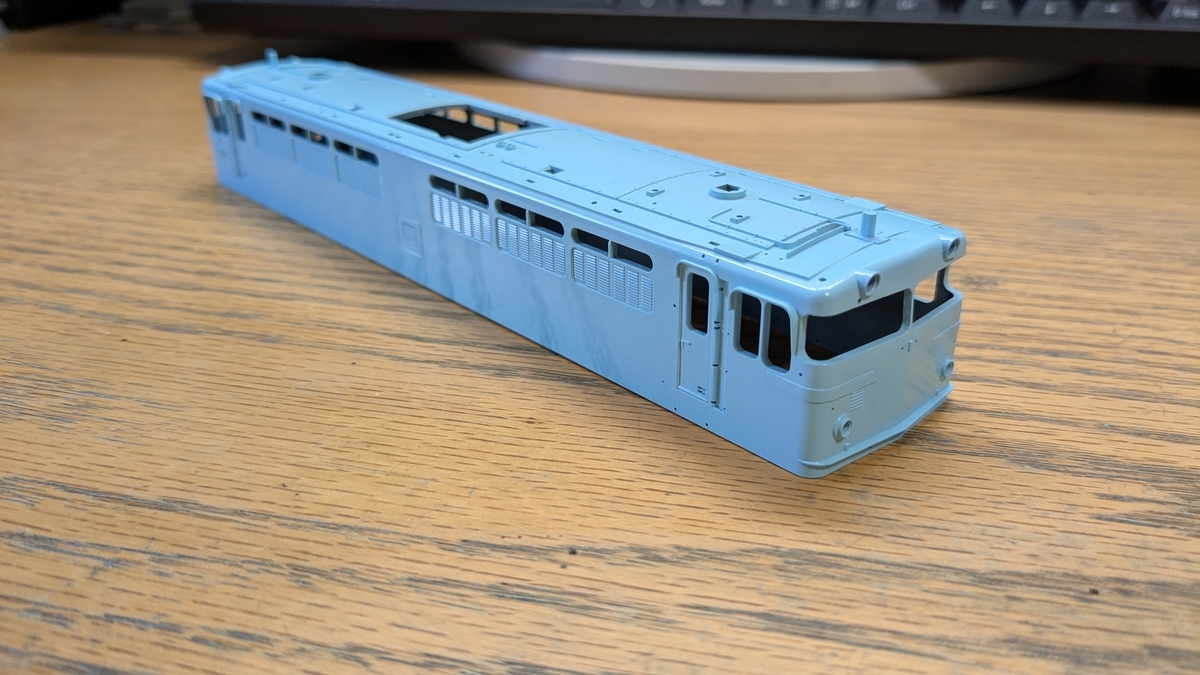 KATOのEF65-0(1-304)から112号機（ユーロライナー色）を作る(1)