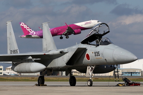 沖縄県】空自 那覇基地の展示機 - 用廃機ハンターが行く！