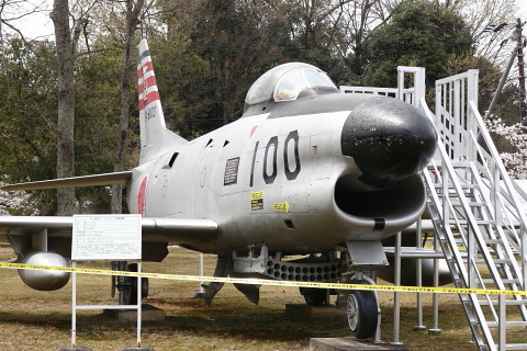 航空自衛隊 F-86Dの展示機 - 用廃機ハンターが行く！