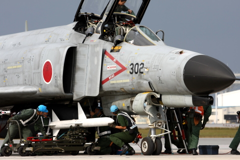 航空自衛隊 F-4ファントムIIの展示機 - 用廃機ハンターが行く！