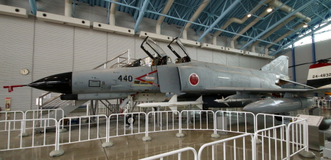 航空自衛隊 F-4ファントムIIの展示機 - 用廃機ハンターが行く！