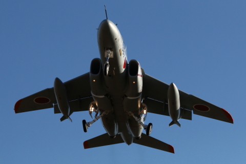 航空自衛隊 川崎T-4の展示機 - 用廃機ハンターが行く！
