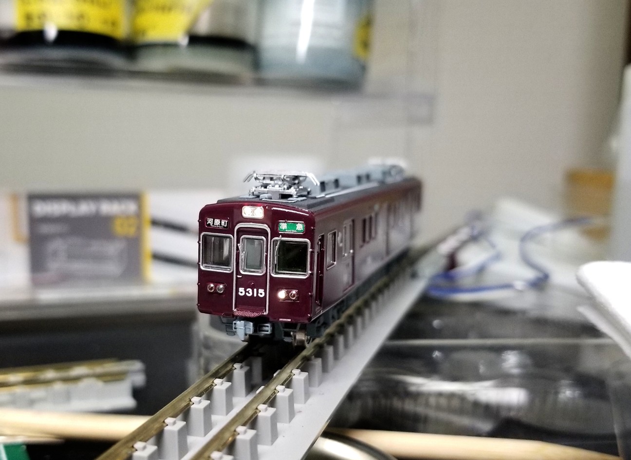 クリア塗装&ライト点灯(車体④)