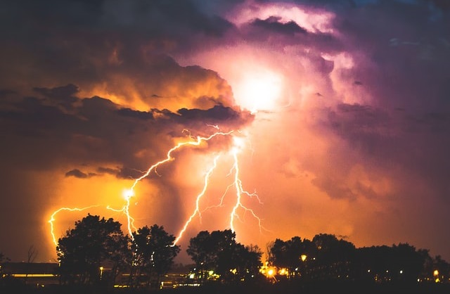 治療者と患者 350 何でも頭に 治療的 とくっつければ自分の手柄になると思っている精神科医 齊藤學 Vosot ぼそっとプロジェクト