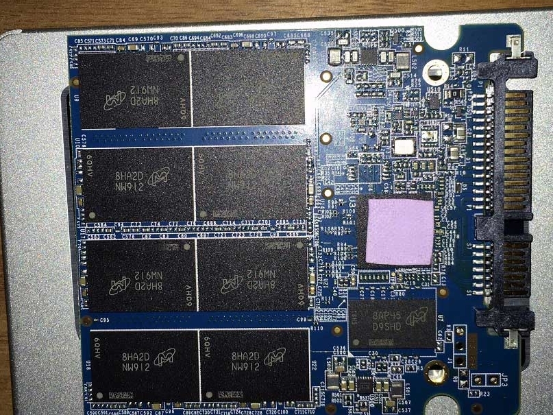 MX500 内部