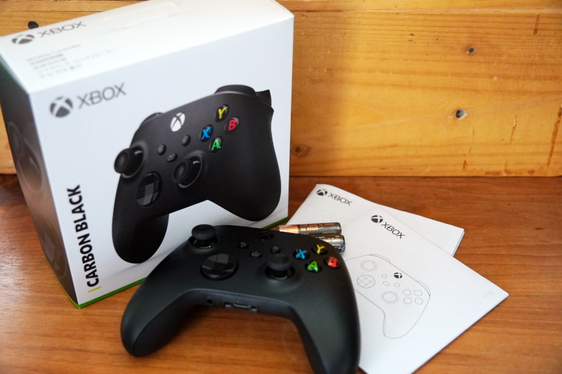 Xbox - 新品 Xbox ワイヤレス コントローラー カーボンブラック QAT-00005 ワイヤレス コントローラーXbox ワイヤレス コントローラー QAT