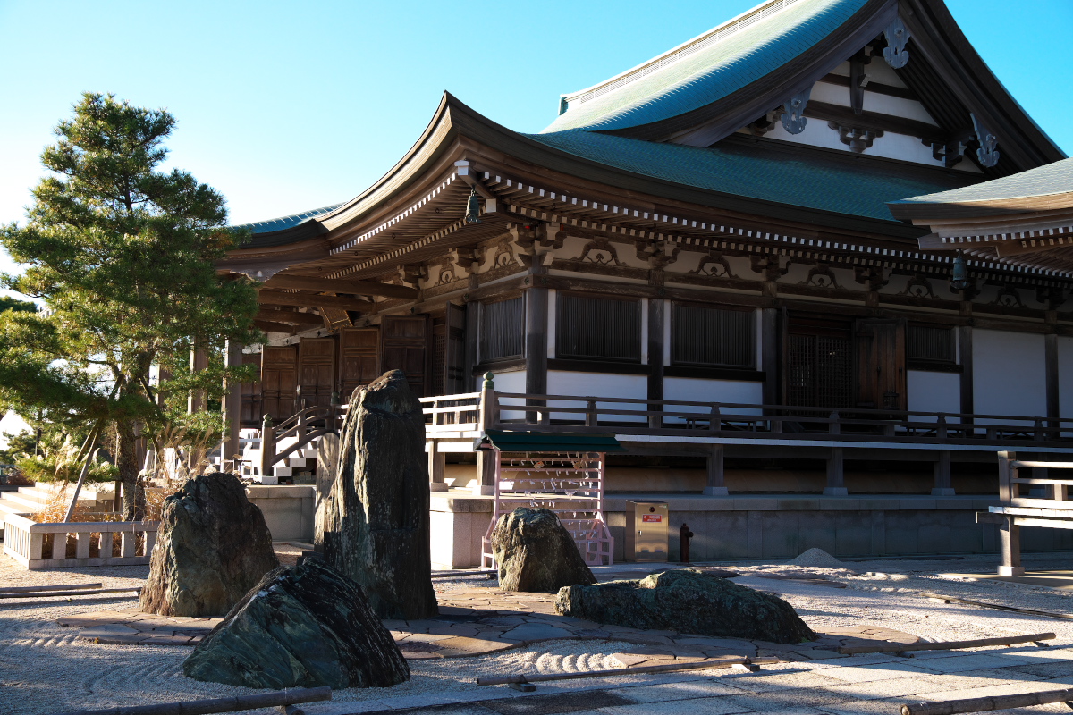 天上寺 金堂1