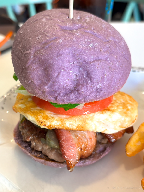 Bliss Burger10