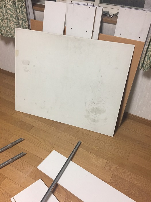 まさ様　ベッド解体後 IKEAのベッドを解体したら20年前の親心に触れた話 - おっさん