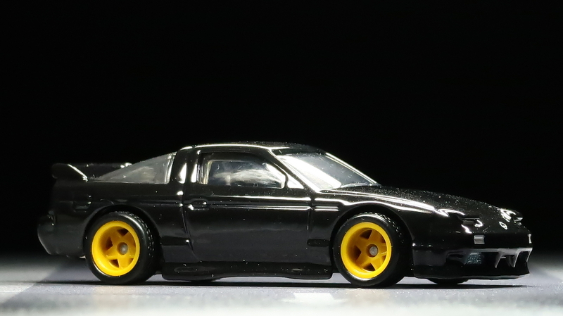 ミニカー HotWheels Street Tuners Silvia 180sx FD モデルインプレッション】Hotwheels Street Tuners Nissan 180SX Type