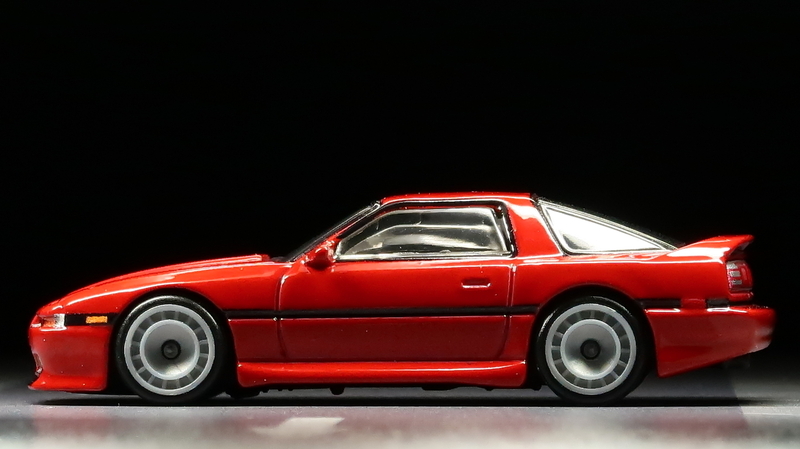 ミニカーレビュー】 Hotwheels Ronin Run II - `89 Toyota Supra (Red