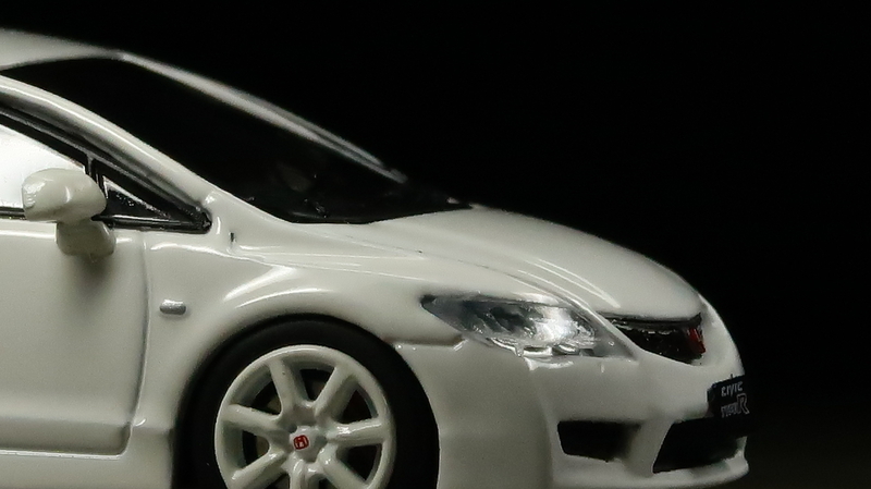 モデルインプレッション】INNO Models 1/64 Honda Civic Type R(FD2