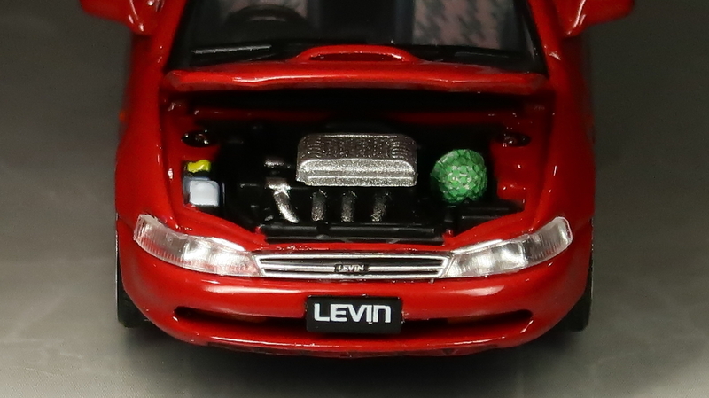 ミニカーレビュー】 BM Creations 1/64 - Toyota Levin 101 (Red) - と