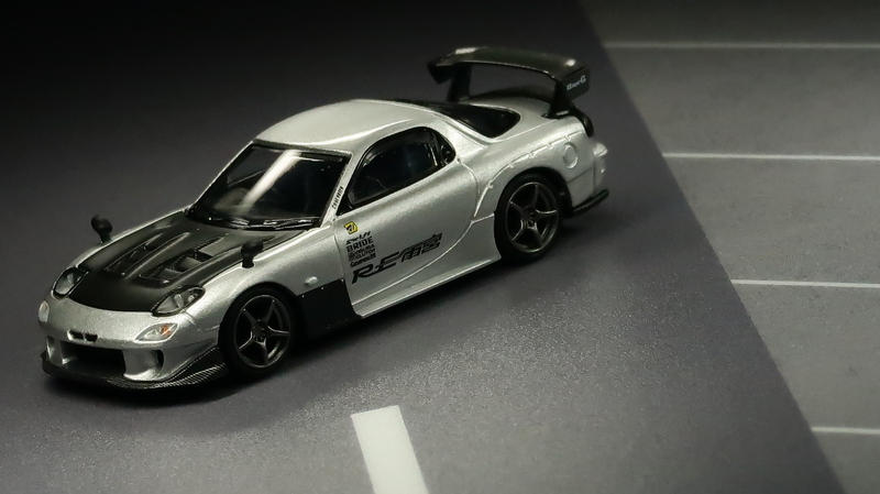 ミニカーレビュー】 Mini GT 1/64 - Mazda RX-7 RE-Amemiya (FD3S