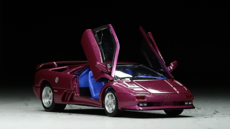 ミニカーレビュー】 Tomica Limited Vintage NEO LV-N - Lamborghini