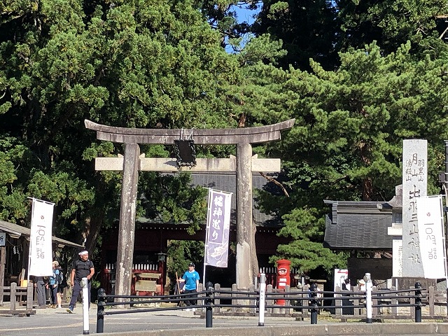 出羽三山参り！羽黒山神社・月山神社・湯殿山神社を巡る2日間 - じ