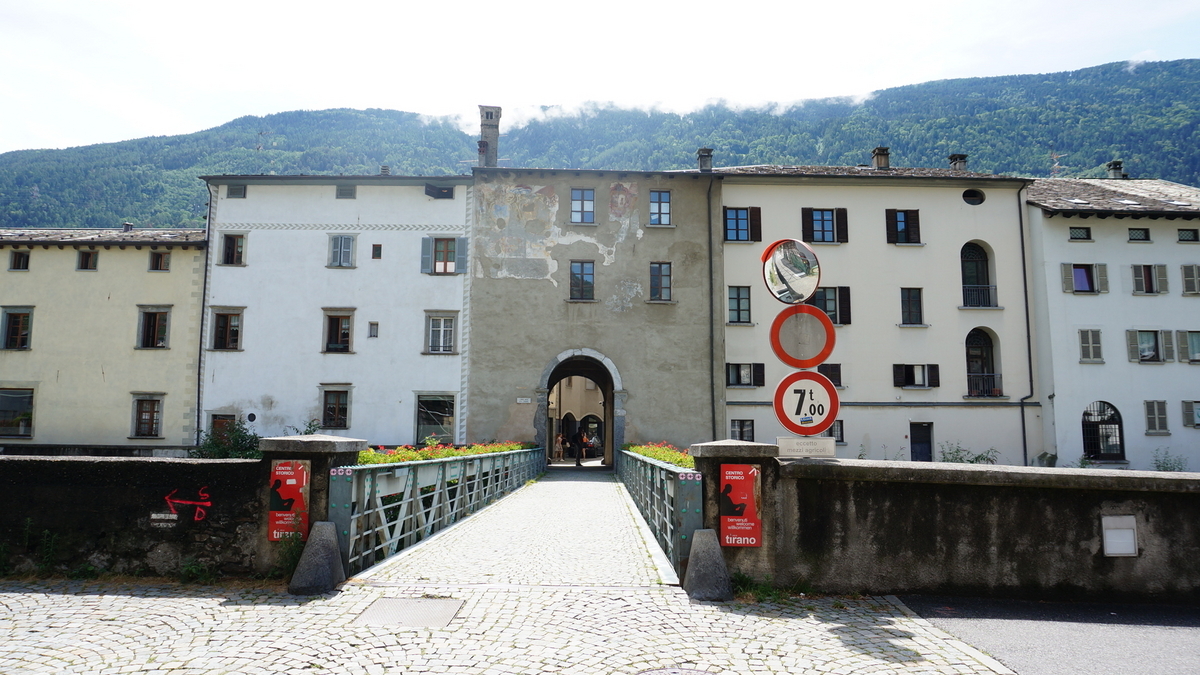 【番外】スイス旅⑥ ティラノ散策、そして山歩き Whisky Diary