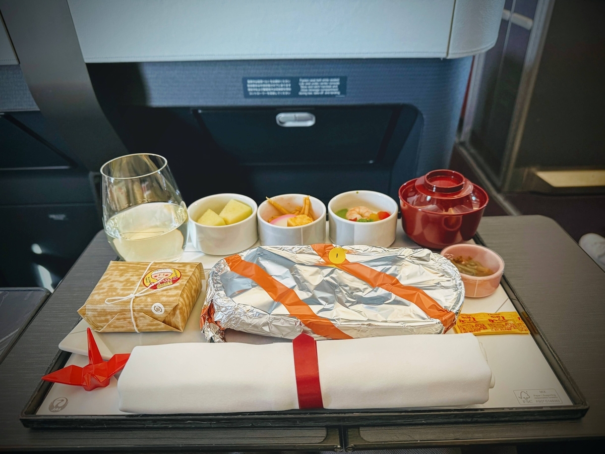 JAL国内線ファーストクラス 2025年4月上旬の機内食(朝食-羽田発便