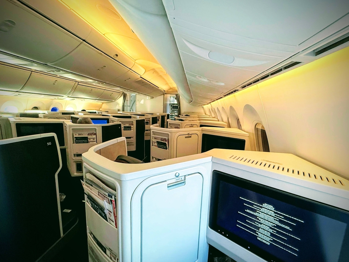 JAL国際線 2025年7月中旬の機内食(台北→羽田、ビジネスクラス)