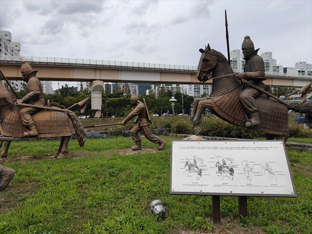 2023.10韓国旅行・釜山④国立金海博物館と首露王妃陵 - しゃ