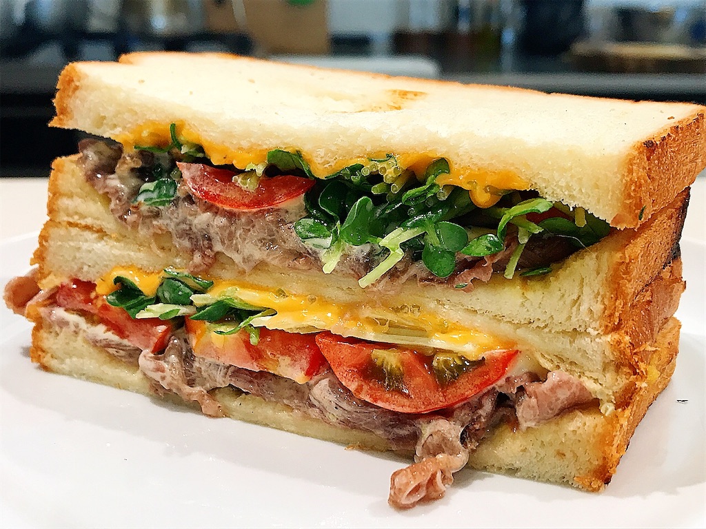 カルパッチョ, 炙り牛肉