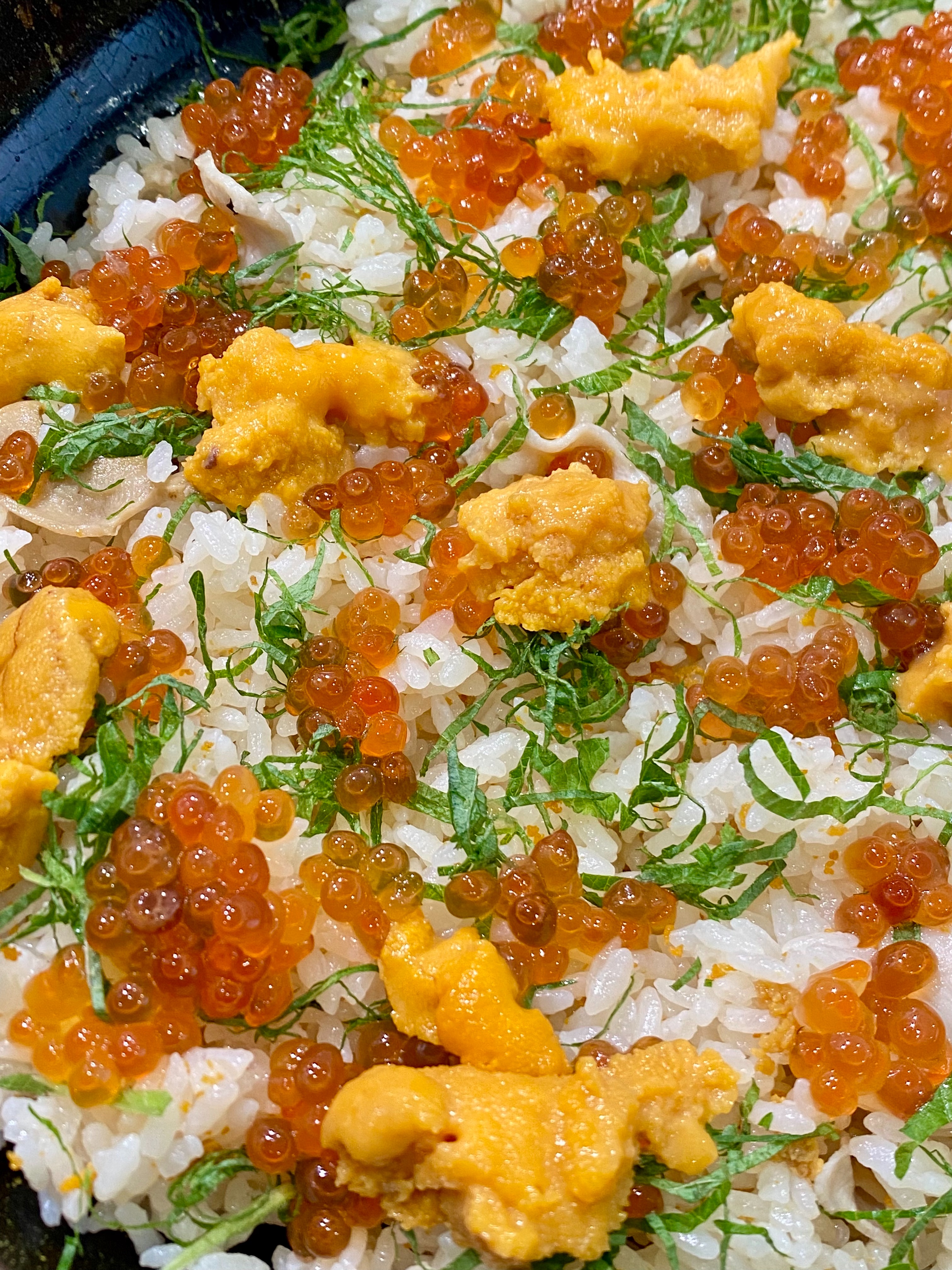 いちご飯, 苺飯, 缶詰, 味の加久の屋, 元祖, アワビ, 鮑, 雲丹, ウニ, 炊き込みご飯, 青森, 八戸, 郷土料理, いちご煮