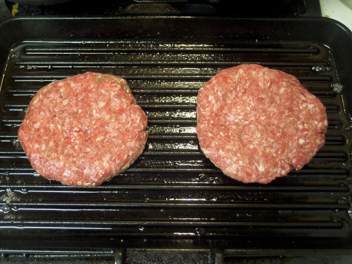 ハンバーガー, パテ, パティ, 合い挽き肉